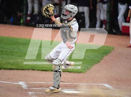 Thumbnail 1 in Avon vs. Daniel Hand (CIAC Class L Semifinal) photogallery.