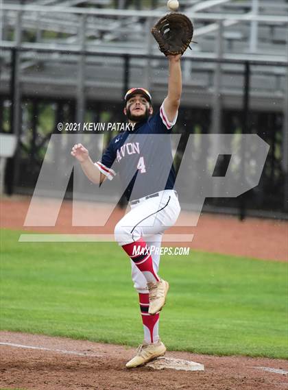 Thumbnail 2 in Avon vs. Daniel Hand (CIAC Class L Semifinal) photogallery.
