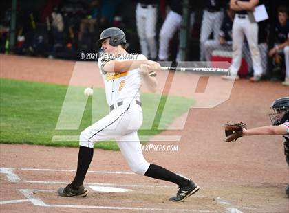 Thumbnail 1 in Avon vs. Daniel Hand (CIAC Class L Semifinal) photogallery.