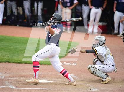 Thumbnail 1 in Avon vs. Daniel Hand (CIAC Class L Semifinal) photogallery.