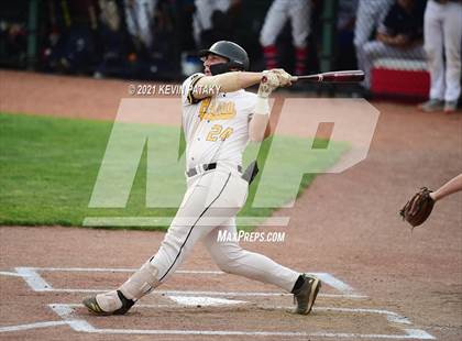 Thumbnail 2 in Avon vs. Daniel Hand (CIAC Class L Semifinal) photogallery.