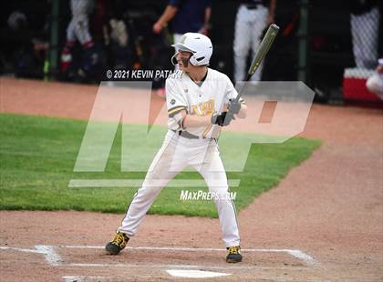 Thumbnail 2 in Avon vs. Daniel Hand (CIAC Class L Semifinal) photogallery.