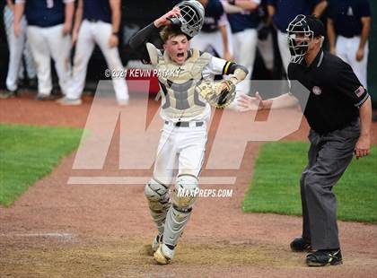 Thumbnail 2 in Avon vs. Daniel Hand (CIAC Class L Semifinal) photogallery.