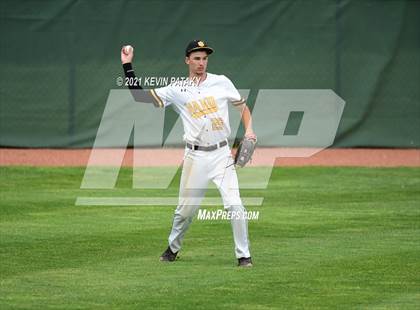 Thumbnail 2 in Avon vs. Daniel Hand (CIAC Class L Semifinal) photogallery.