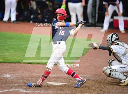 Thumbnail 1 in Avon vs. Daniel Hand (CIAC Class L Semifinal) photogallery.