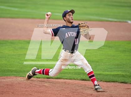Thumbnail 3 in Avon vs. Daniel Hand (CIAC Class L Semifinal) photogallery.