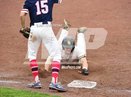 Thumbnail 2 in Avon vs. Daniel Hand (CIAC Class L Semifinal) photogallery.
