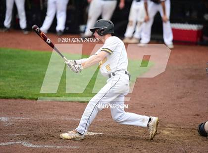 Thumbnail 1 in Avon vs. Daniel Hand (CIAC Class L Semifinal) photogallery.