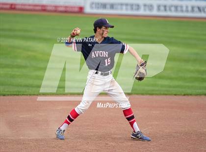Thumbnail 2 in Avon vs. Daniel Hand (CIAC Class L Semifinal) photogallery.