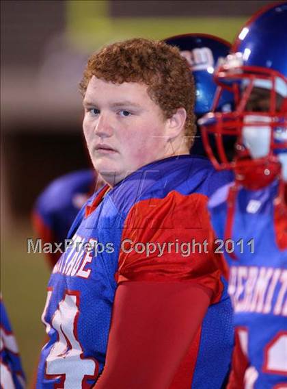 Thumbnail 3 in Battlefield vs. Hermitage (VHSL Group 3A Division 6 Final) photogallery.