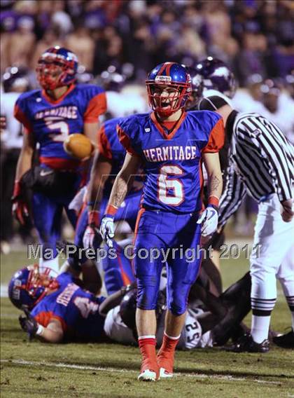Thumbnail 3 in Battlefield vs. Hermitage (VHSL Group 3A Division 6 Final) photogallery.