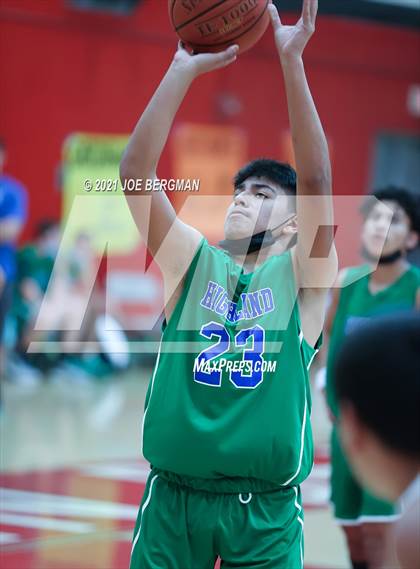Thumbnail 1 in Corcoran vs Highland (Arvin Tournament) photogallery.