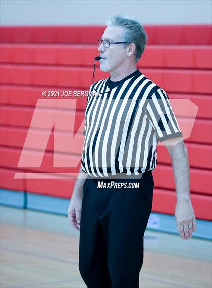 Thumbnail 3 in Corcoran vs Highland (Arvin Tournament) photogallery.