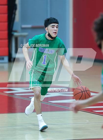 Thumbnail 3 in Corcoran vs Highland (Arvin Tournament) photogallery.