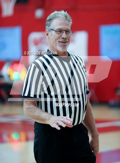 Thumbnail 2 in Corcoran vs Highland (Arvin Tournament) photogallery.