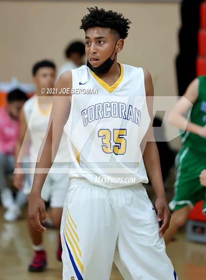 Thumbnail 1 in Corcoran vs Highland (Arvin Tournament) photogallery.
