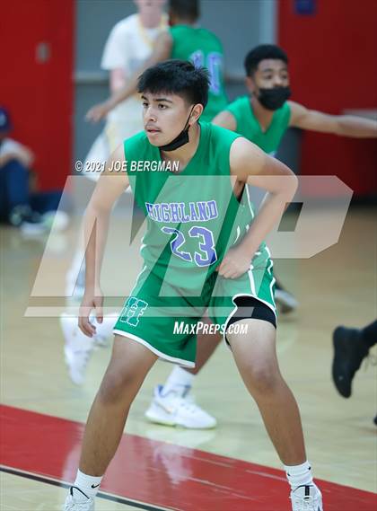 Thumbnail 3 in Corcoran vs Highland (Arvin Tournament) photogallery.