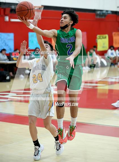 Thumbnail 3 in Corcoran vs Highland (Arvin Tournament) photogallery.