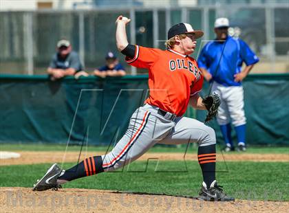 Thumbnail 3 in Gahr @ Huntington Beach photogallery.