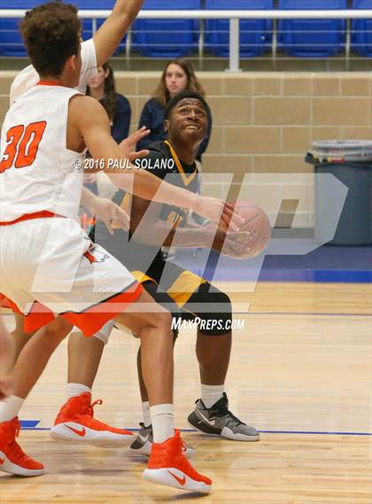 Thumbnail 1 in Brennan @ Brandeis photogallery.
