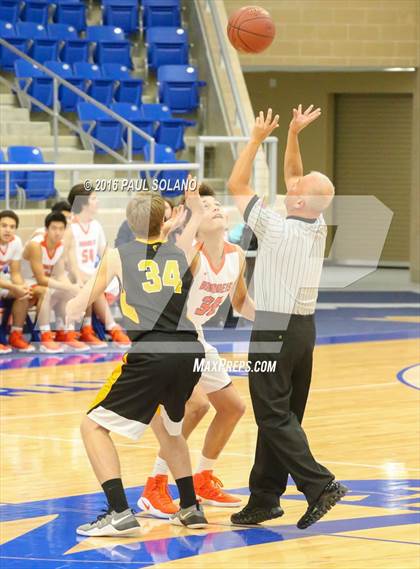 Thumbnail 2 in Brennan @ Brandeis photogallery.