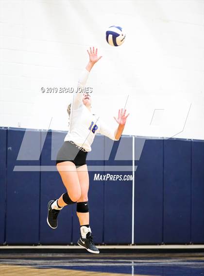 Thumbnail 3 in Donelson Christian Academy @ Franklin Road Academy (TSSAA  DII-A Region Quarterfinal) photogallery.