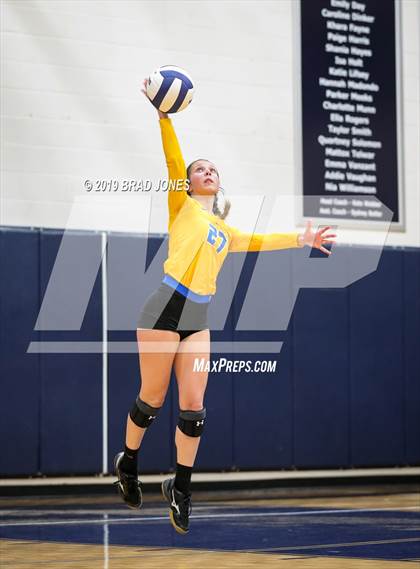 Thumbnail 3 in Donelson Christian Academy @ Franklin Road Academy (TSSAA  DII-A Region Quarterfinal) photogallery.