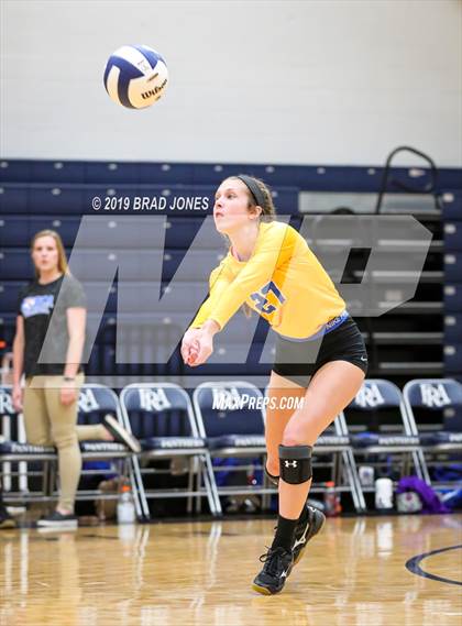 Thumbnail 2 in Donelson Christian Academy @ Franklin Road Academy (TSSAA  DII-A Region Quarterfinal) photogallery.