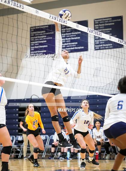 Thumbnail 2 in Donelson Christian Academy @ Franklin Road Academy (TSSAA  DII-A Region Quarterfinal) photogallery.