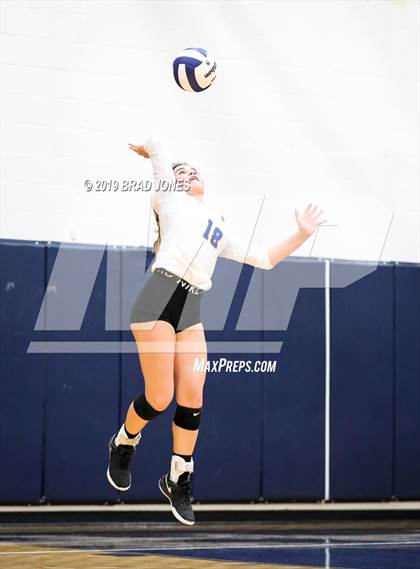 Thumbnail 2 in Donelson Christian Academy @ Franklin Road Academy (TSSAA  DII-A Region Quarterfinal) photogallery.