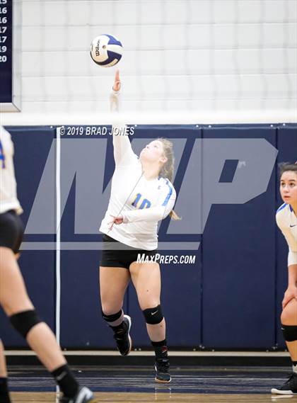 Thumbnail 3 in Donelson Christian Academy @ Franklin Road Academy (TSSAA  DII-A Region Quarterfinal) photogallery.