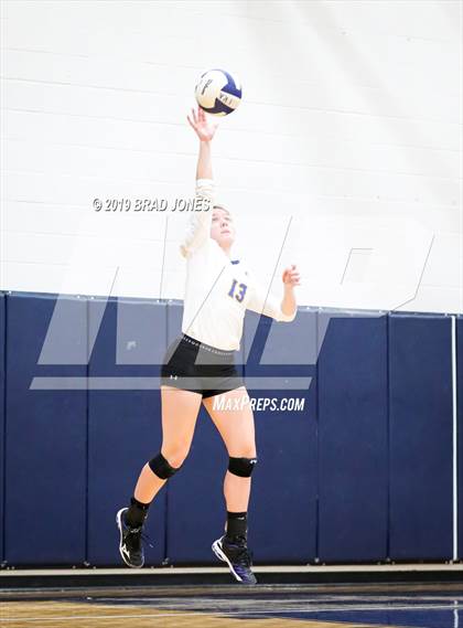 Thumbnail 2 in Donelson Christian Academy @ Franklin Road Academy (TSSAA  DII-A Region Quarterfinal) photogallery.