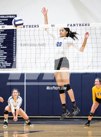 Thumbnail 2 in Donelson Christian Academy @ Franklin Road Academy (TSSAA  DII-A Region Quarterfinal) photogallery.