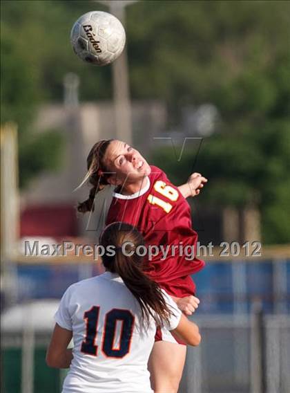 Thumbnail 3 in Lockport @ Naperville North (IHSA 3A Sectional Final) photogallery.