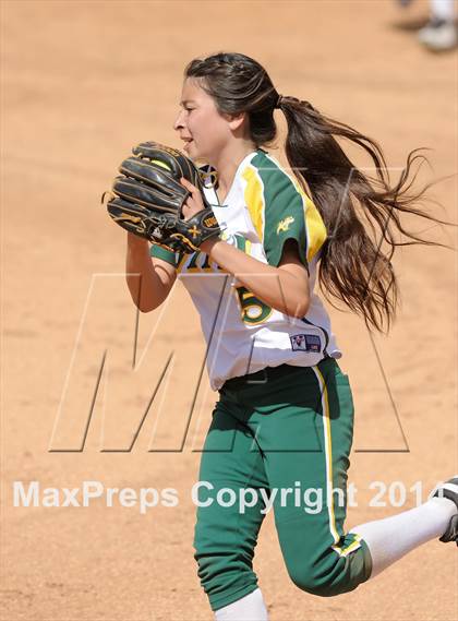 Thumbnail 1 in Royal vs Mater Dei (Woodbridge Tournament) photogallery.