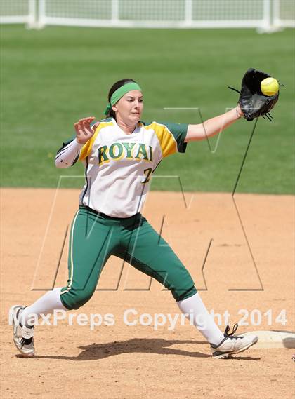 Thumbnail 3 in Royal vs Mater Dei (Woodbridge Tournament) photogallery.