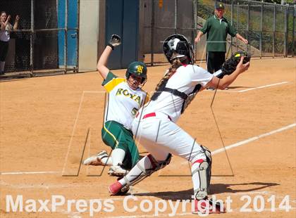 Thumbnail 1 in Royal vs Mater Dei (Woodbridge Tournament) photogallery.