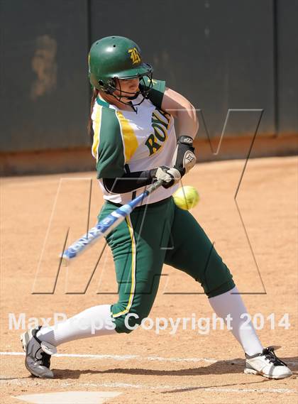 Thumbnail 2 in Royal vs Mater Dei (Woodbridge Tournament) photogallery.