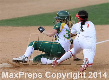 Thumbnail 1 in Royal vs Mater Dei (Woodbridge Tournament) photogallery.