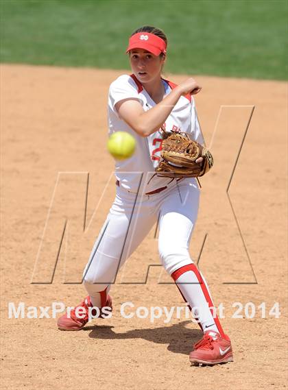 Thumbnail 1 in Royal vs Mater Dei (Woodbridge Tournament) photogallery.