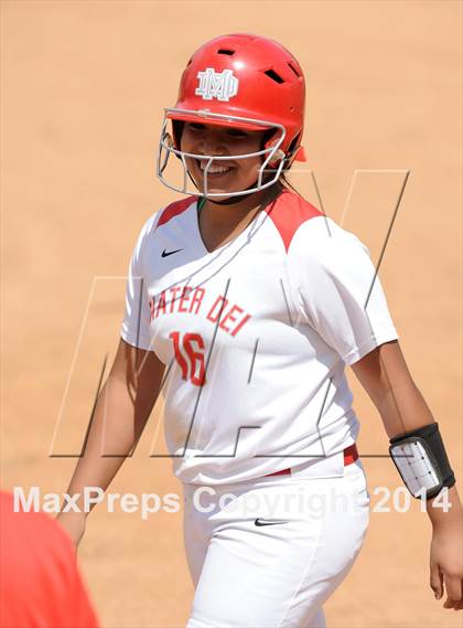 Thumbnail 1 in Royal vs Mater Dei (Woodbridge Tournament) photogallery.