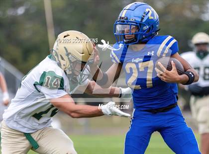 Thumbnail 2 in JV: Donovan Catholic @ Brick Memorial photogallery.