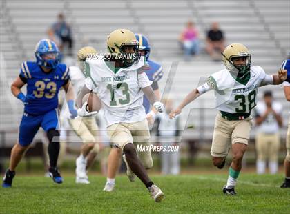 Thumbnail 1 in JV: Donovan Catholic @ Brick Memorial photogallery.