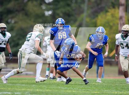 Thumbnail 2 in JV: Donovan Catholic @ Brick Memorial photogallery.