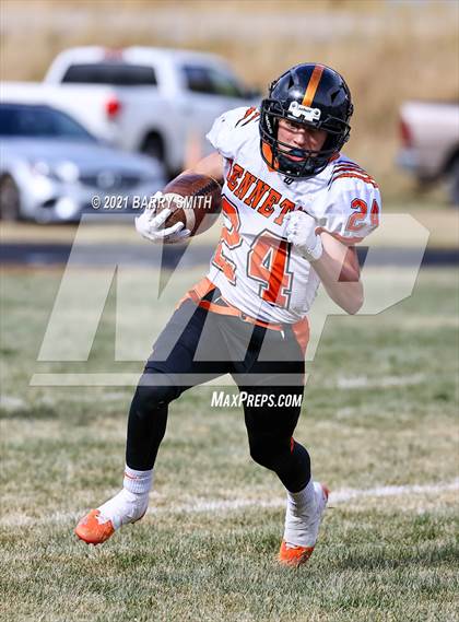 Thumbnail 2 in Bennett @ Platte Canyon photogallery.