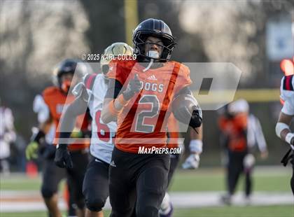 Thumbnail 3 in University @ Martinsburg (WVSSAC 4A Semifinal) photogallery.