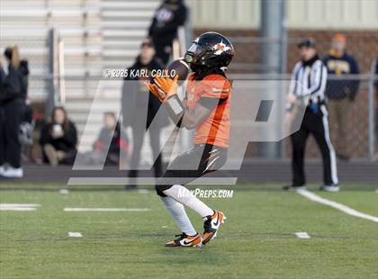 Thumbnail 3 in University @ Martinsburg (WVSSAC 4A Semifinal) photogallery.