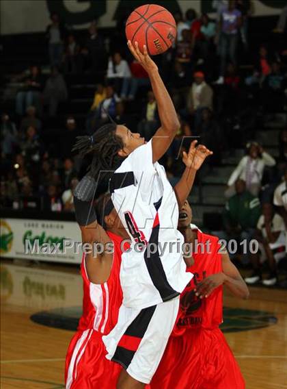 Thumbnail 3 in Calhoun County v Sound Doctrine Christian Academy (Lake Marion Invitational 2010) photogallery.