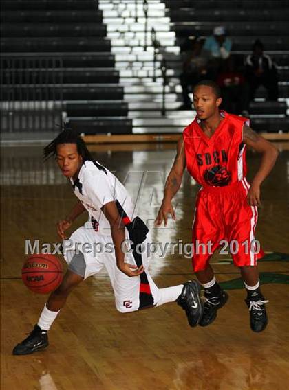 Thumbnail 2 in Calhoun County v Sound Doctrine Christian Academy (Lake Marion Invitational 2010) photogallery.