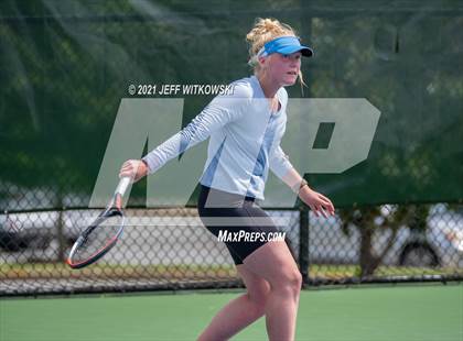 Thumbnail 2 in NCHSAA 3A Girls Tennis Championships (Singles) photogallery.